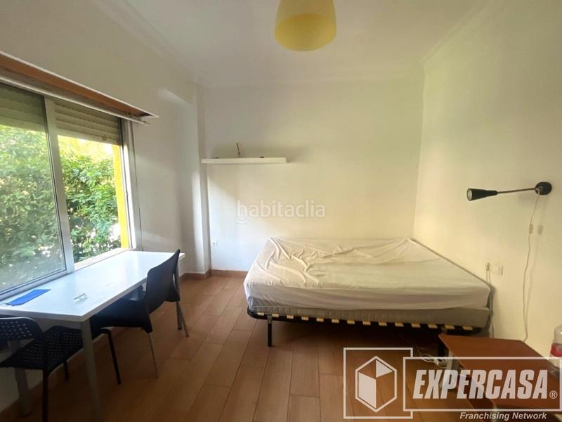 Foto e7dbef26-c0d8-4150-a39f-45a42b129063. Piso en calle duque de gaeta 58 en Aiora Valencia