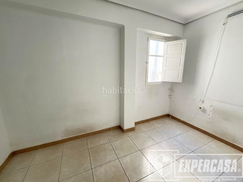 Foto 9204cdc4-77d1-41cb-b43c-c7736e80a602. Pis a Mont Olivet Valencia