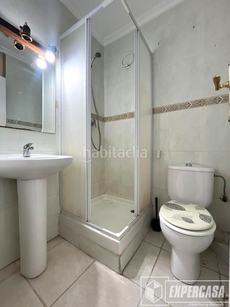 Foto b124f0c0-f018-4ffc-84b1-34f9e143cf71. Pis a Mont Olivet Valencia