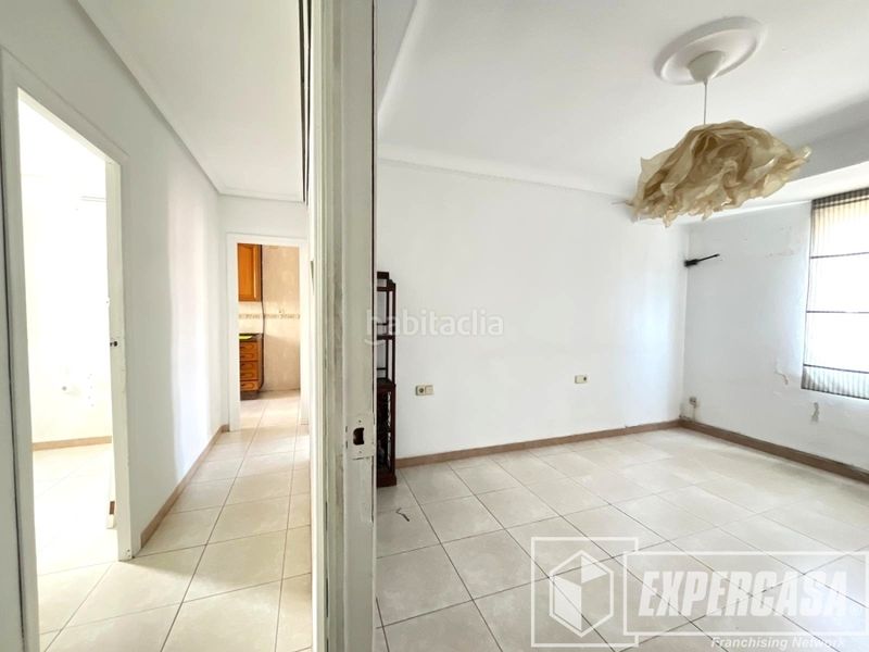 Foto b3f3beeb-c65b-4a75-88f3-6f0890ac5150. Pis a Mont Olivet Valencia