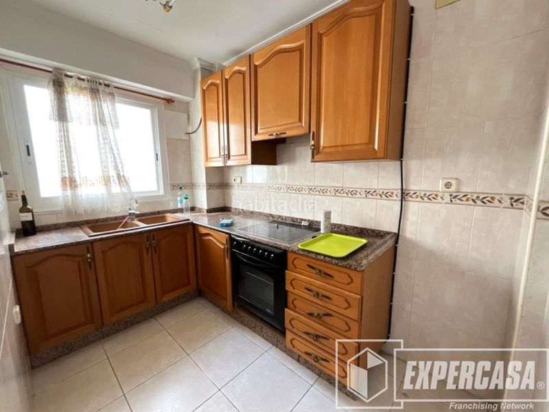 Foto cebf1303-8a98-4250-973a-75cf36172d8e. Pis a Mont Olivet Valencia