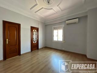 Rent Flat in Mont Olivet