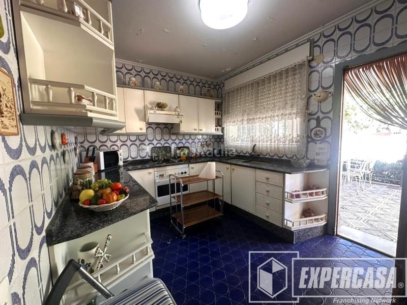 Foto c71f338a-fee4-4e48-b16f-aac2c9a923c8. Chalet en La Cañada Paterna