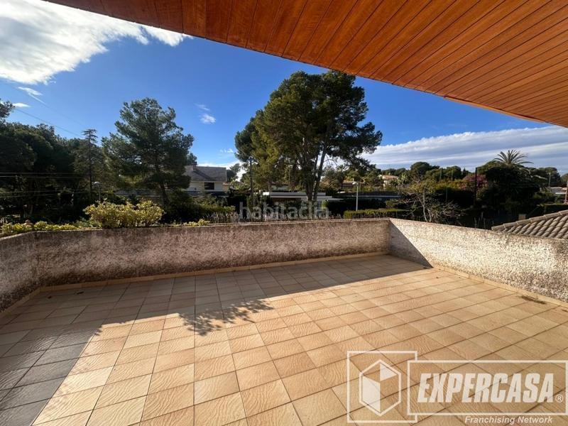 Foto 3e749fe7-d0ff-473e-8de3-dcb83ac7f177. Xalet amb aparcament piscina a La Cañada Paterna