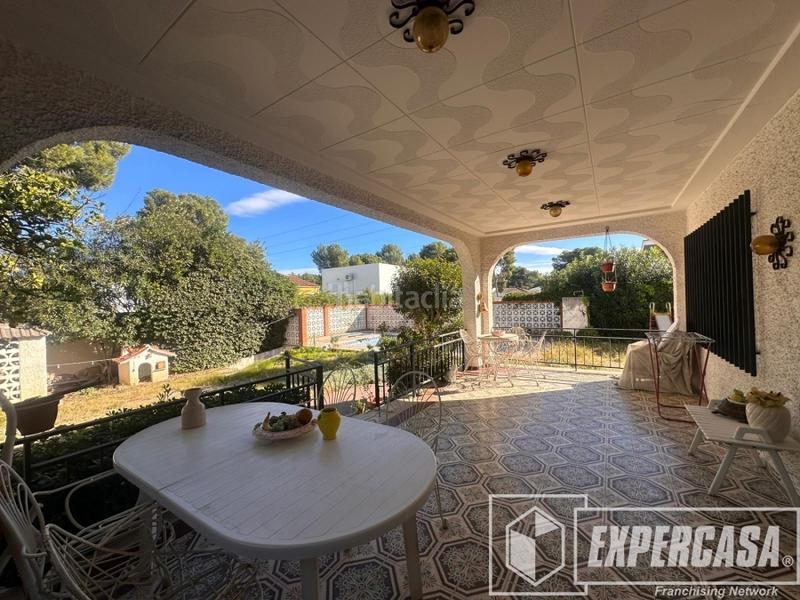 Foto 6c036d0e-59b2-4c00-a81c-364b7ca7c5ae. Xalet amb aparcament piscina a La Cañada Paterna