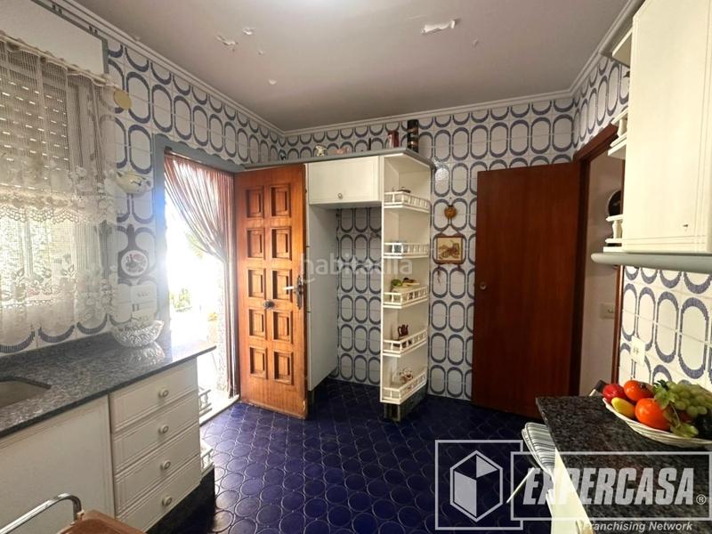 Foto cd3267af-b7c4-4f3d-ab64-bf02c6ff5e8f. Xalet amb aparcament piscina a La Cañada Paterna