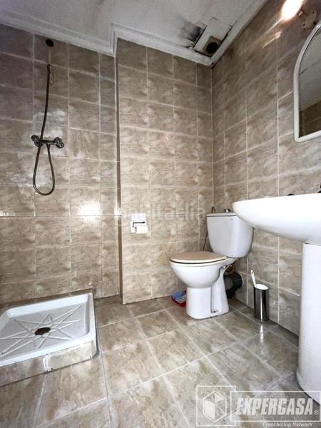 Foto eeff4133-6de8-476c-9099-ceb07174257b. Local comercial a Mont Olivet Valencia