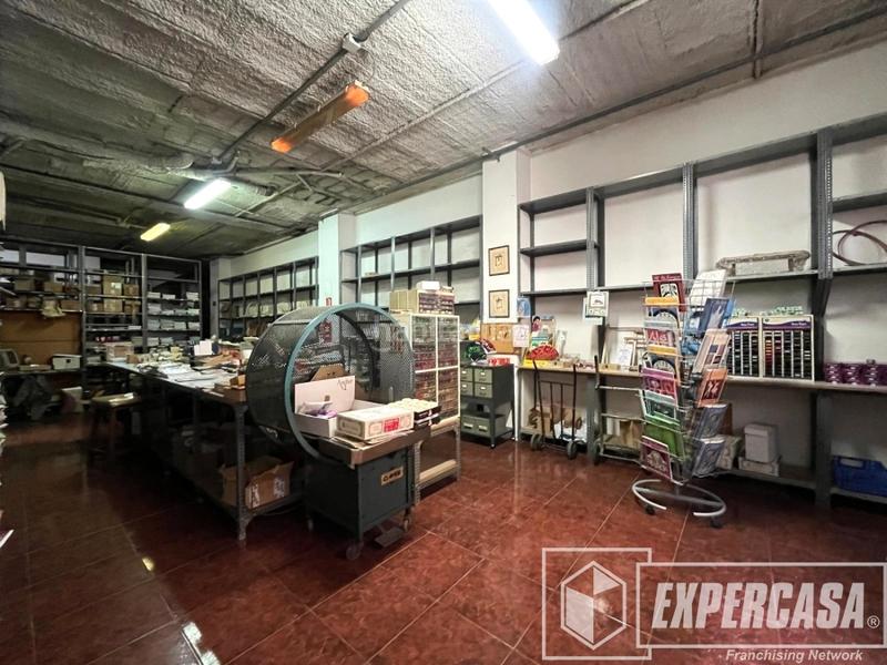 Foto 4275bc03-4c71-41bf-8a39-54141fd8a2b2. Locale commerciale in Mont Olivet Valencia