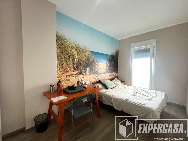 Foto 75e0a2b3-b8a3-499c-ab28-804af038d7f1. Zweistöckige wohnung mit heizung in Mont Olivet Valencia