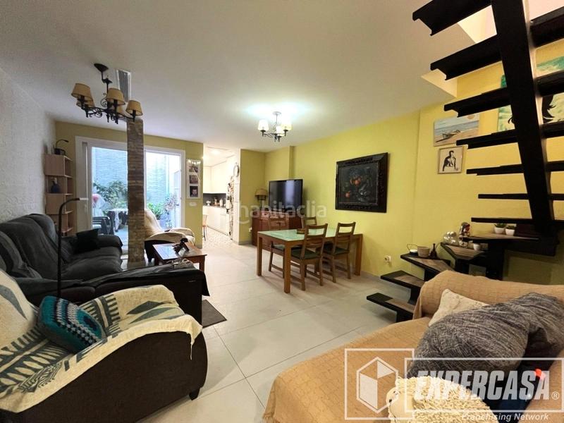 Foto 93eeae01-d4d8-4dc5-8503-fb18f9233c60. Zweistöckige wohnung mit heizung in Mont Olivet Valencia