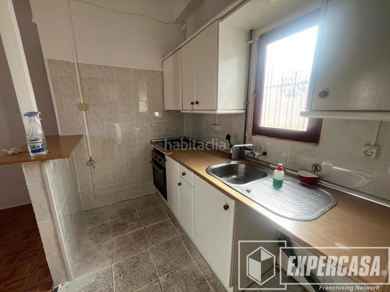 Foto 301c8aa9-a201-41a7-87be-a591445363a8. Piso en Mont Olivet Valencia