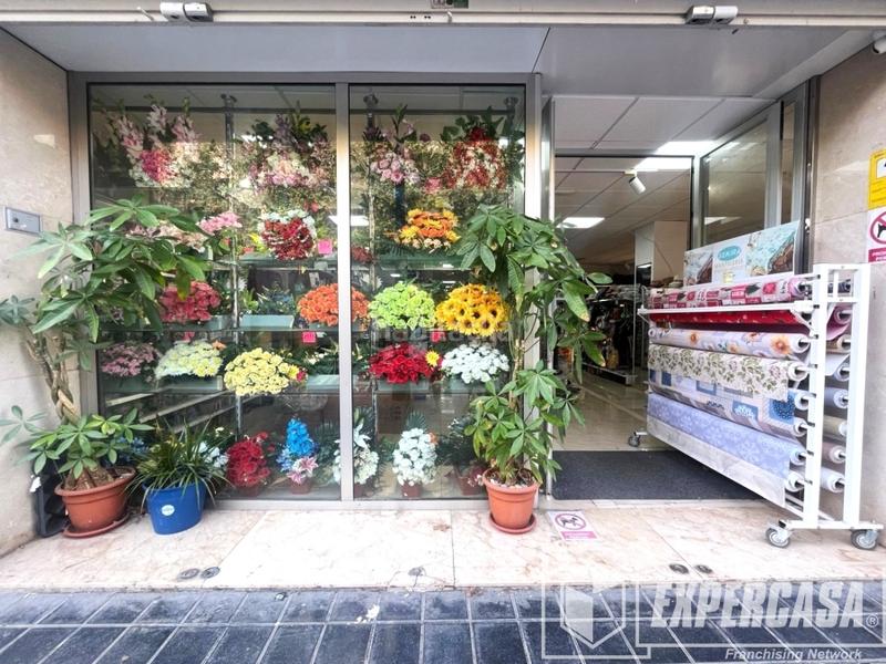 Foto 197dcff9-9fd0-4b88-8e54-2bb597db4218. Locale commerciale in Mont Olivet Valencia