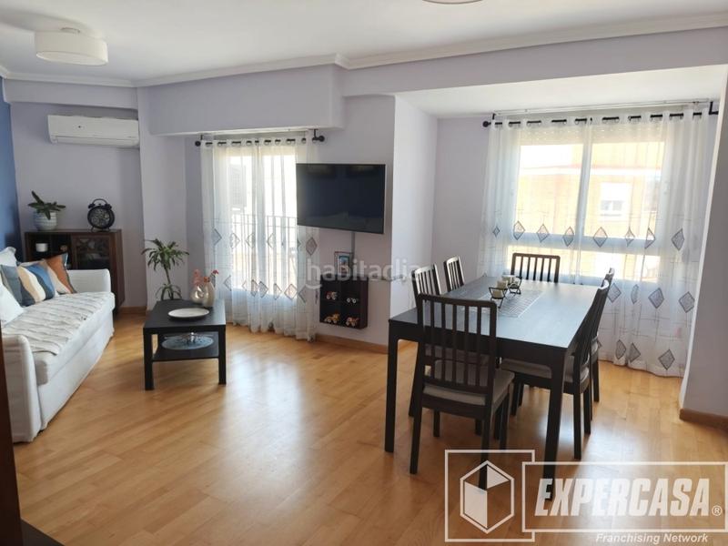 Foto 0f0a16f7-8d7d-41ff-8097-565b43a4260e. Pis a Mont Olivet Valencia