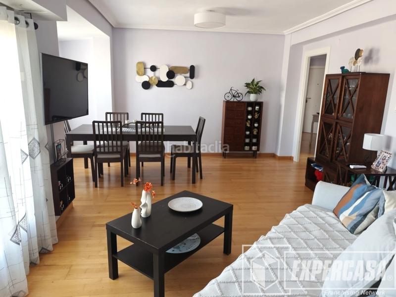 Foto 6a4ae965-dfe2-4e69-8f6f-f66dfc149a86. Piso en Mont Olivet Valencia