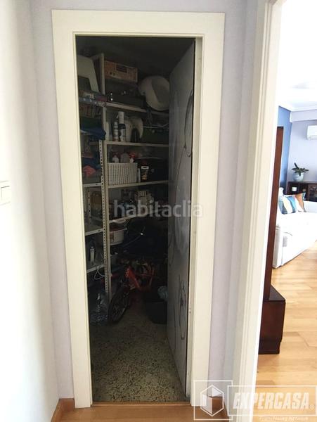 Foto d204332b-3d7d-4f2f-b5dc-c9c284b5985a. Piso en Mont Olivet Valencia