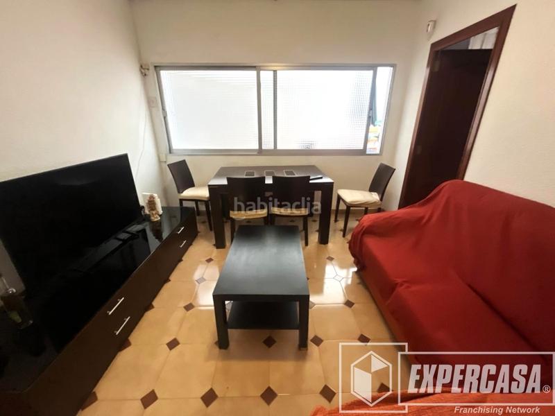 Foto fa8408e2-205e-4790-8096-bad32f673024. Piso en Mont Olivet Valencia