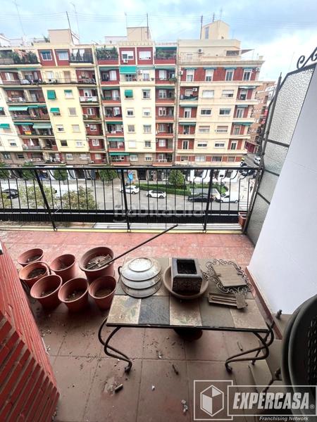 Foto 1ace0a2c-c3b1-46b5-af3b-529b5bef495a. Piso en Mont Olivet Valencia