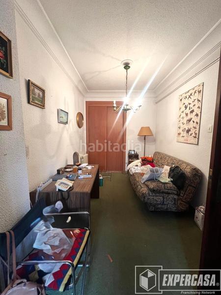 Foto a527274f-bdba-429b-8d75-530a08a8aaf6. Piso en Mont Olivet Valencia