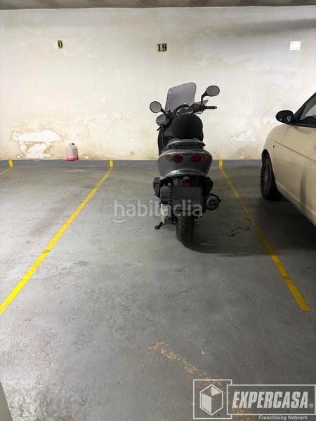 Foto d3b80926-34e2-4e3d-b739-9ef878f7ba73. Posto auto in calle granada 10 in Mont Olivet Valencia