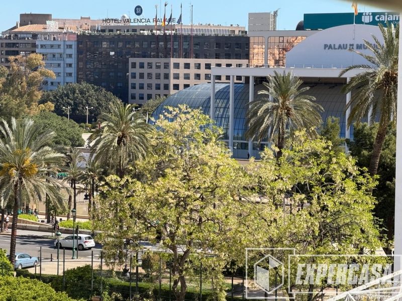 Foto 9029a8ff-f167-472d-99e5-8cdc7a3c2358. Pis a Gran Via Valencia