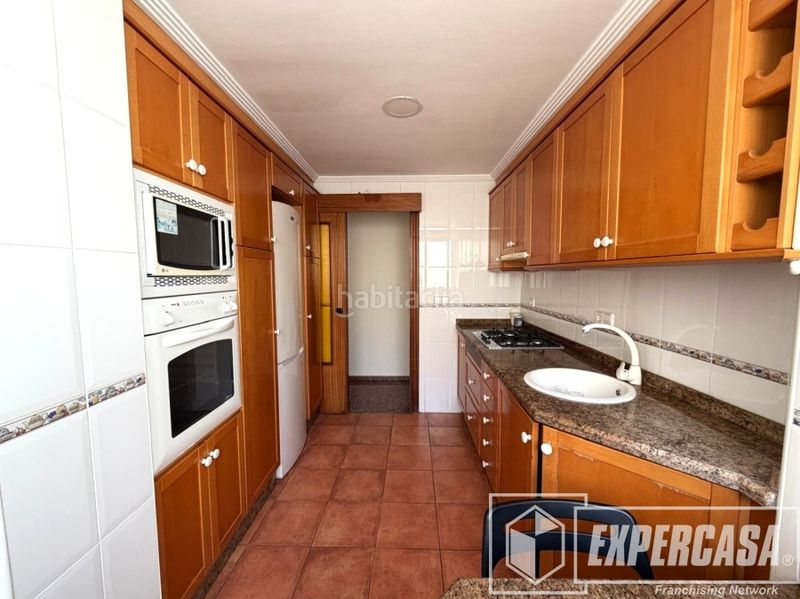 Foto e5a5958d-80ee-4e02-8370-5ad9a9982216. Pis a Russafa Valencia