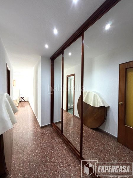 Foto f5e12916-87ab-4807-b9ad-5d808fce1601. Pis a Russafa Valencia