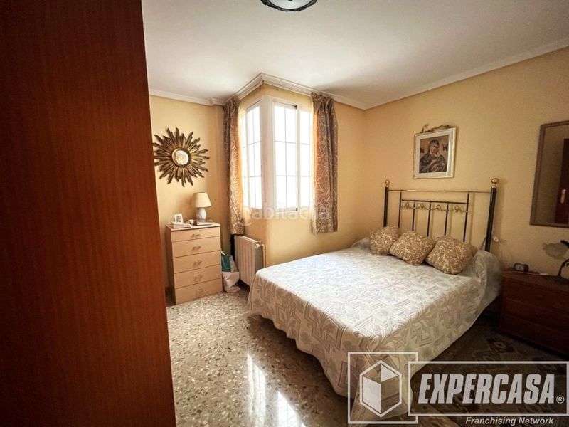 Foto e0611e1c-585d-4cf0-8546-ef168ffc55af. Pis a Mont Olivet Valencia