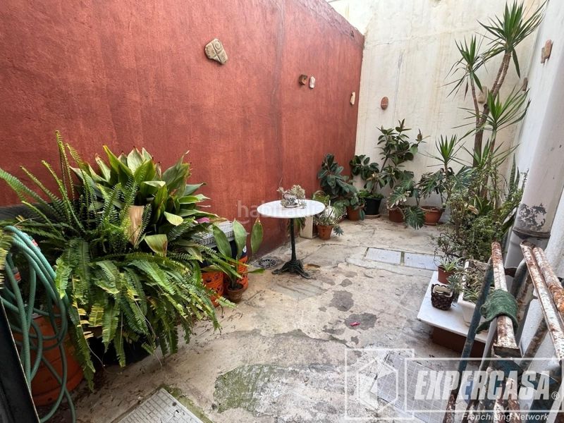 Foto e0be2297-3ace-4524-8c5c-1432843ff98b. Local comercial a Aiora Valencia