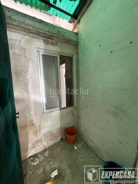 Foto 7ebdabc5-f80e-4508-b65e-be6047b9888f. Local comercial a Aiora Valencia