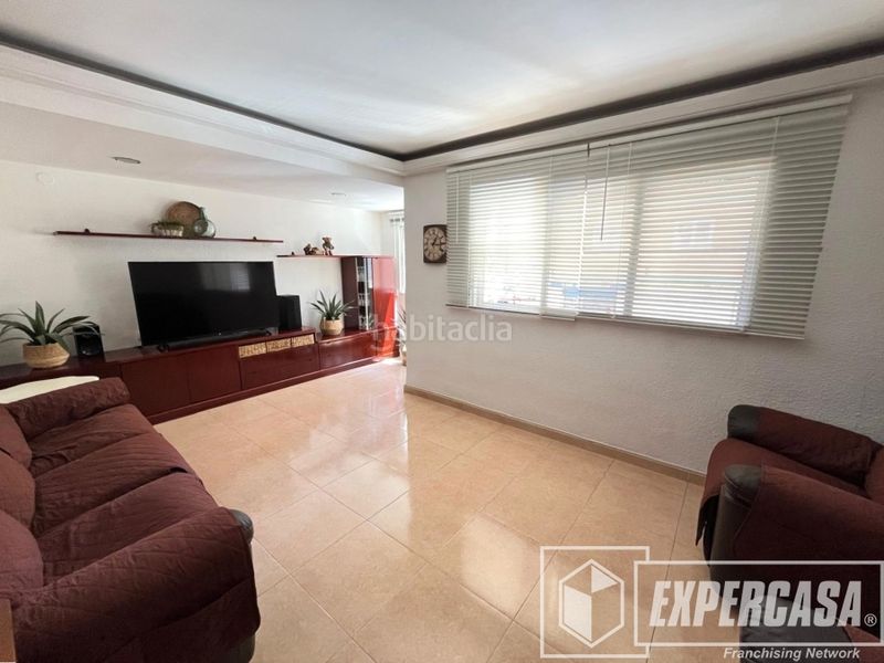Foto d92d003e-6537-42d9-b208-7a0a619fb4db. Pis a Mont Olivet Valencia