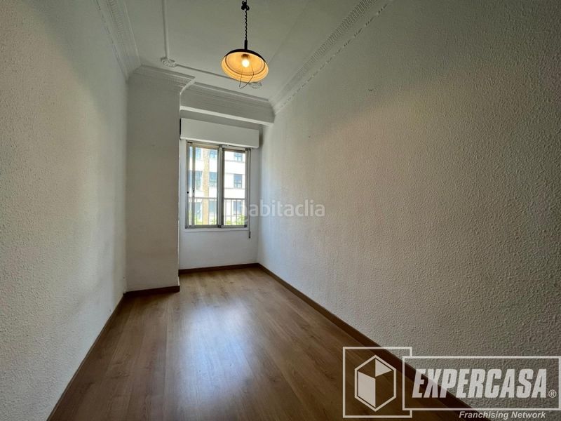 Foto f4c9e58b-a03e-487f-8b2b-948c4ba87499. Pis a calle pedro aleixandre 8 a Mont Olivet Valencia