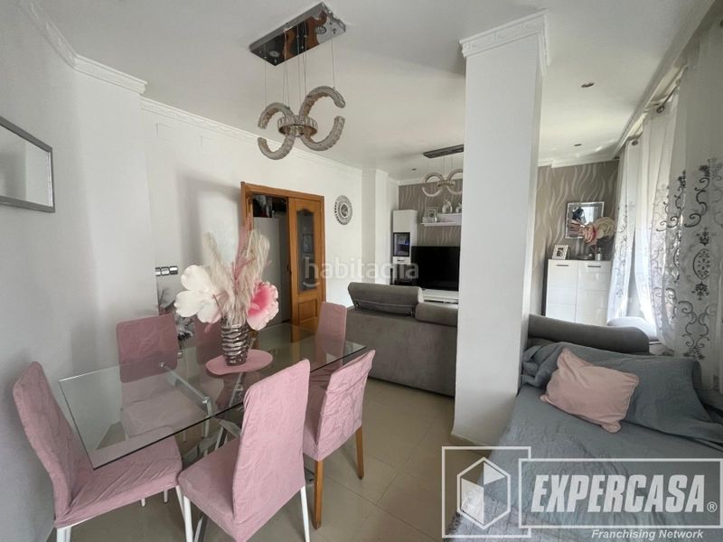 Foto 63936f35-c8cb-4245-90d0-0b2f6f2686c5. Flat in calle granada 4 in Mont Olivet Valencia