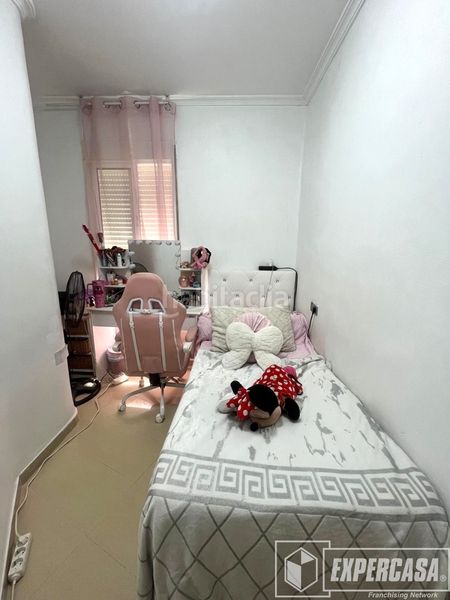 Foto b37d03ac-d619-4c0c-a696-6e121c68e7f5. Flat in calle granada 4 in Mont Olivet Valencia