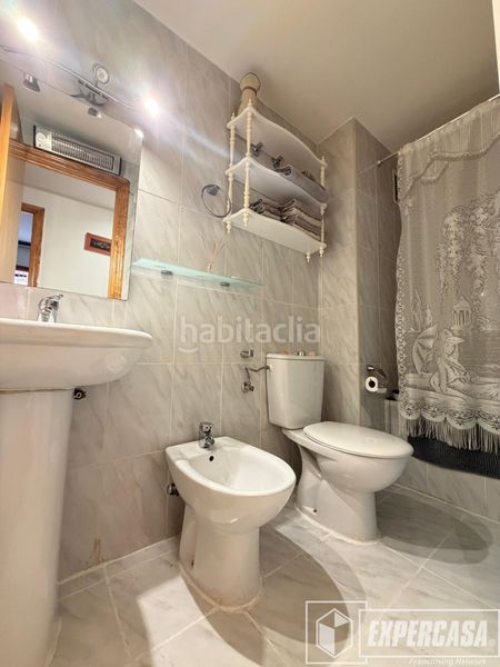 Foto e85ce1e8-287b-47f6-8719-dc7ce362d534. Pis a Port Saplaya Alboraya