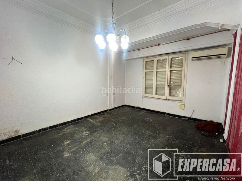 Foto 0b89d26b-bf14-4251-89f9-4547732da312. Pis a Russafa Valencia