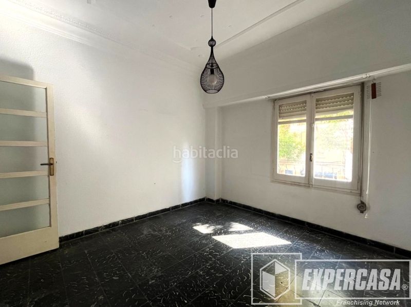 Foto 5506a3de-f24f-4cb9-93af-5835d2bbf757. Pis a Russafa Valencia