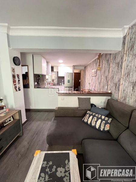Foto a889bed5-735e-4d63-bf84-dac88f193f00. Piso en Mont Olivet Valencia