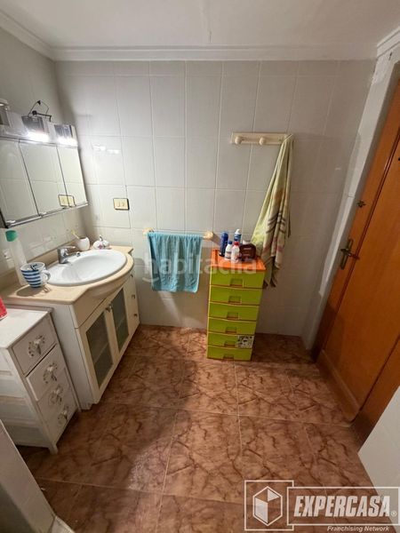 Foto 781cf72c-ac75-472d-8638-e9a07aff6cc1. Casa amb aparcament a Benifaió