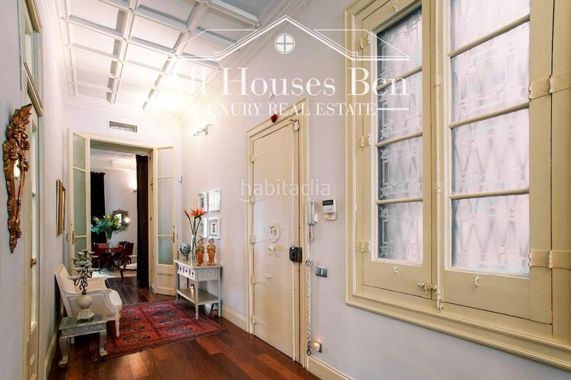Foto d26762a8-f13a-45ad-9b39-0587f9eff22c. Piso espectacular piso de diseño en venta en pleno corazón , con 224 m2, 4 habitaciones y 3 baños, amueblado, aire acondic en Barcelona