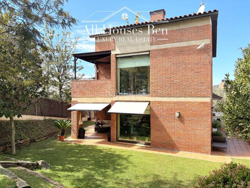 Foto 43e3f589-7e36-4e6a-b84d-55037ad01e8e. Chalet con riscaldamento parcheggio in La Miranda-Can Candeler Sant Just Desvern