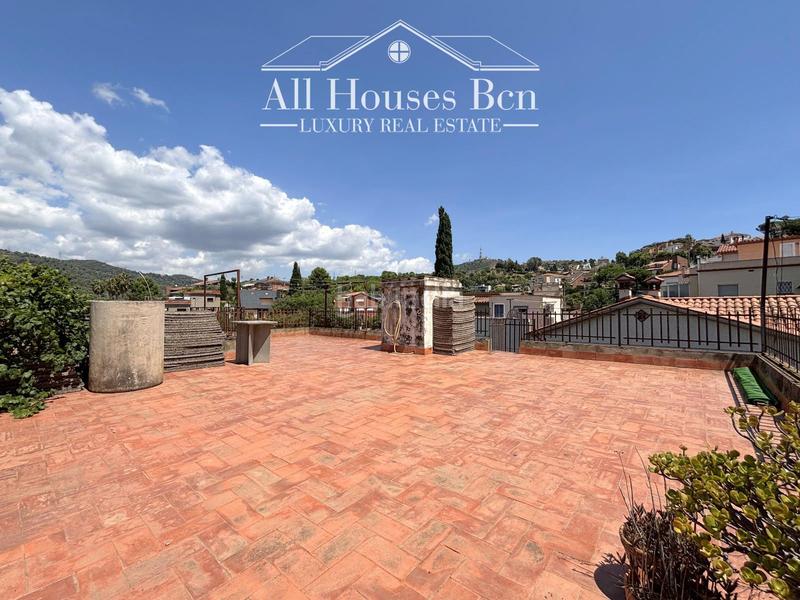 Foto 7c2359a3-518a-40f3-8cb4-546c815d7822. Xalet a La Miranda-Can Candeler Sant Just Desvern