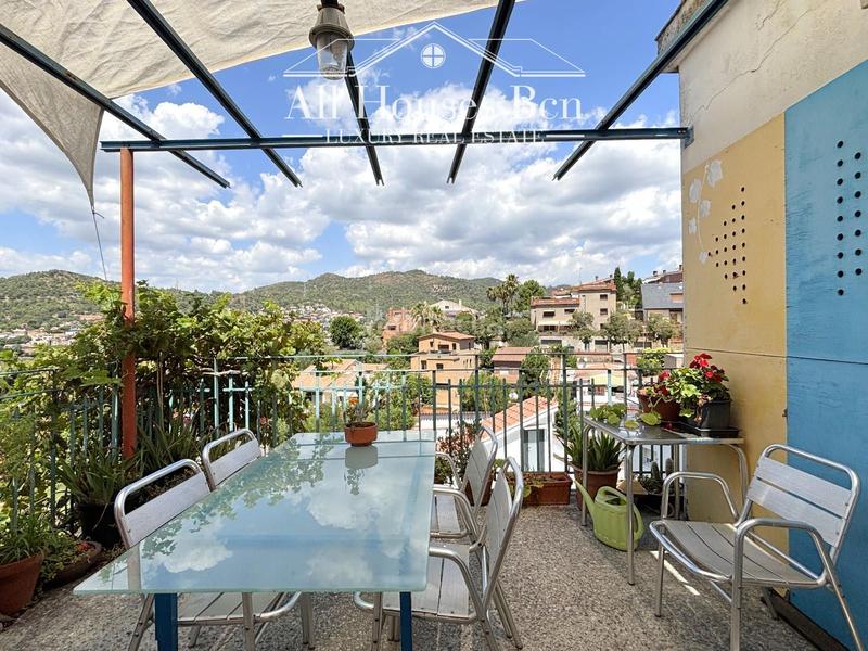 Foto ae5ab4f6-cfa6-42b8-b7ab-7c8c621aaa12. Xalet a La Miranda-Can Candeler Sant Just Desvern