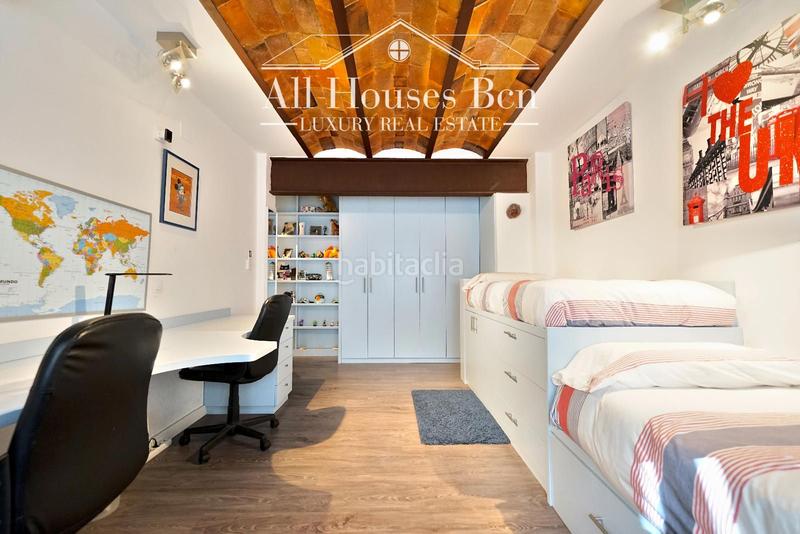 Foto 13b400f3-3bfb-409b-a265-06052799f79d. Duplex with heating in Sant Gervasi - Galvany Barcelona