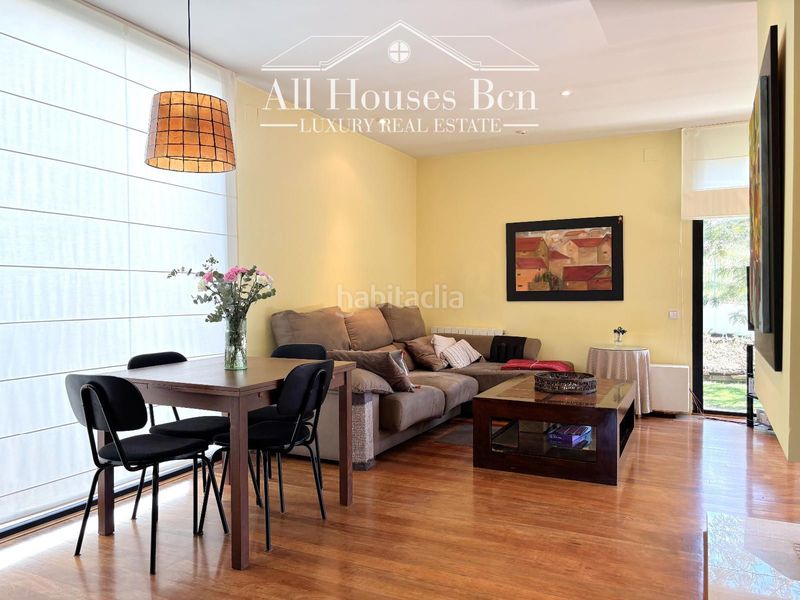 Foto becb5f76-d273-420a-8e39-99458d3b22b9. Chalet casa en zona privilegiada en La Miranda-Can Candeler Sant Just Desvern