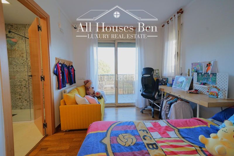 Foto d931407d-63af-4a90-93c0-43e48c6fd51d. Casa amb calefacció aparcament piscina a Vallromanes