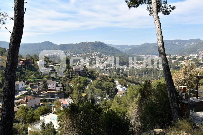 Foto cd6662f5-98ed-49d5-b67b-17eea1a977ba. Wohngrundstück in Cervelló