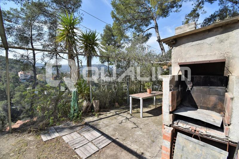 Foto d94e7653-9fbc-4c39-a0d9-3c62dbff75e3. Wohngrundstück in Cervelló