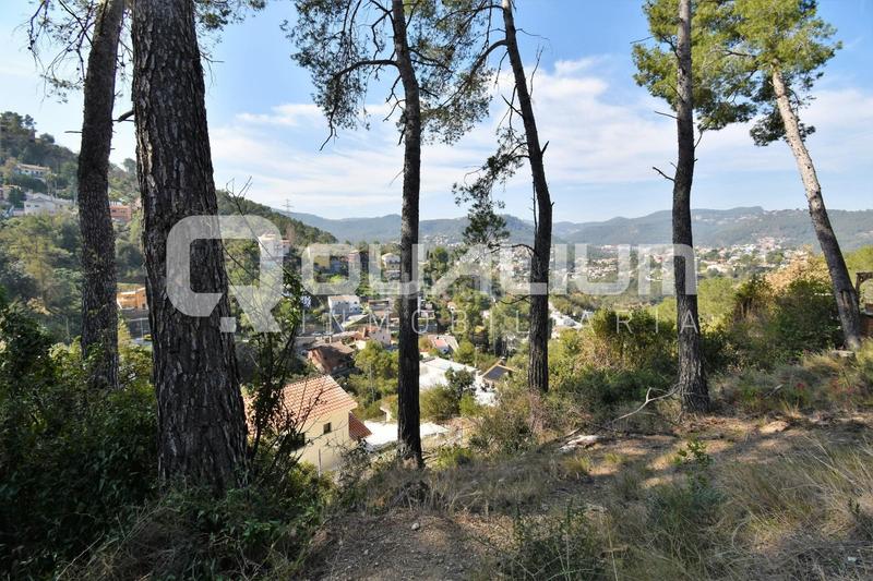 Foto f8b7e970-2ae1-4003-b821-9aacae4e8c40. Wohngrundstück in Cervelló