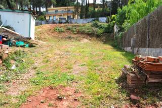 Residential Plot in Castellv de Rosanes. Parcela de 933m2 urbanizable en urb. el tai, castellv de rosan