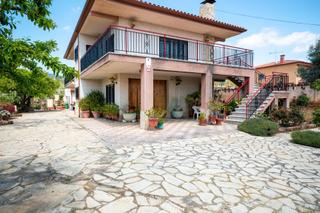 House in Piera. Casa 4 vientos con piscina en can martí, piera – ideal para 2 fa